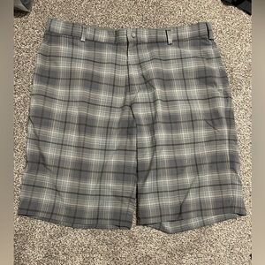 Nike Golf Men's Gray Checkered Shorts